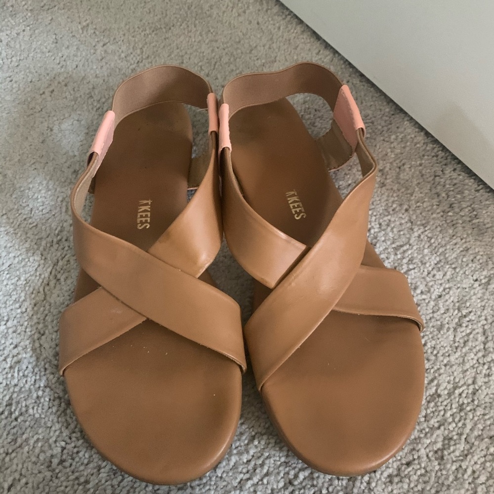 TKEES sandals - camel & pink
